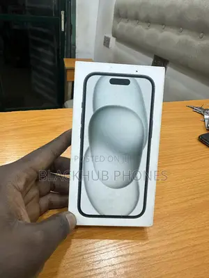 New Apple iPhone 15 128 GB White