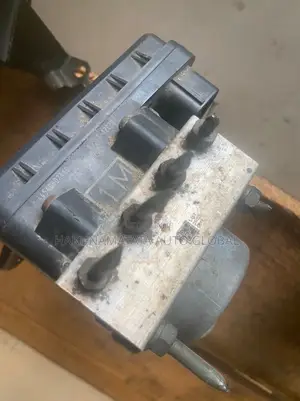 Abs Pump For Toyota Corolla 2014