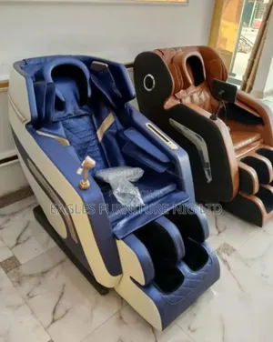 Luxury Executive Massaging Chair