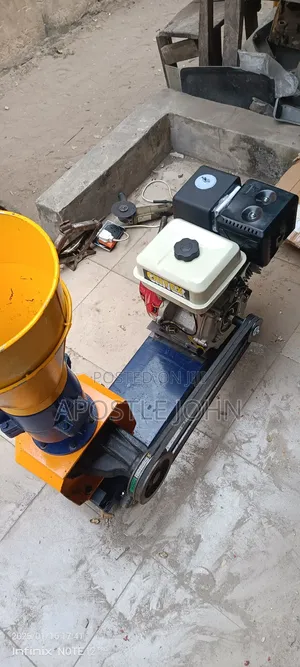 Gasoline Palliating Animal Feed Machine