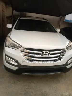 Hyundai Santa Fe 2015 White