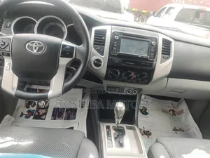 Toyota Tacoma Double Cab V6 Automatic 2011 Blue