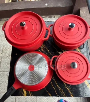 Uakeen Pot