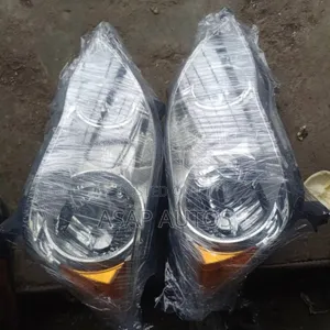 Headlamp for Toyota Avalon 2010