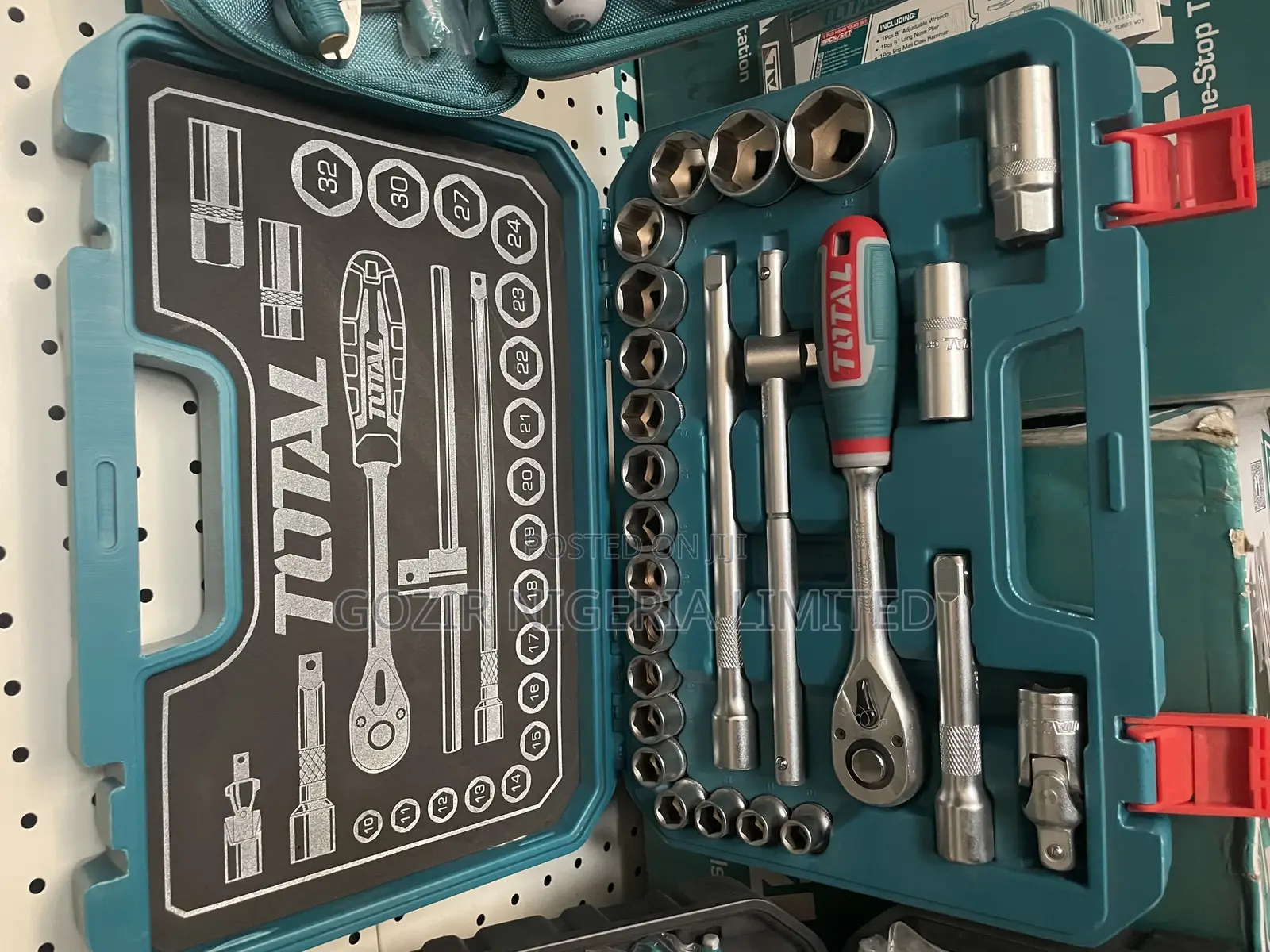 Total Set of Socket