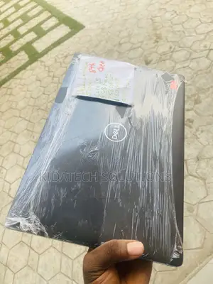 Laptop Dell Latitude 5400 8GB Intel Core I5 SSHD (Hybrid) 256GB
