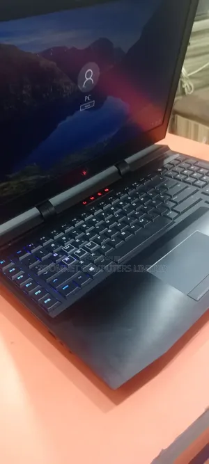 Laptop HP Omen 17 16GB Intel Core I7 SSD 256GB