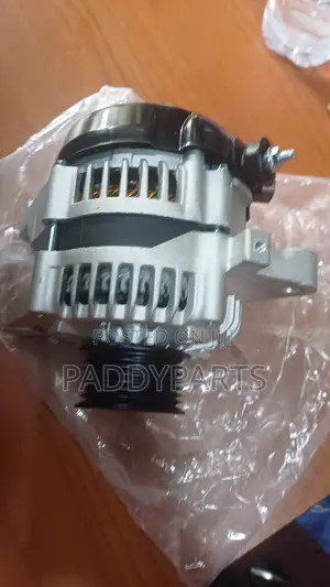 Land Cruiser Prado Alternator 2TR Engine