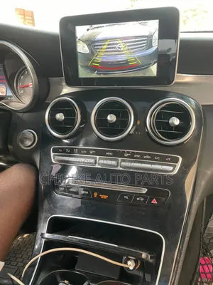 Installing Reverse Camera on Follow Come Benz C300 2016