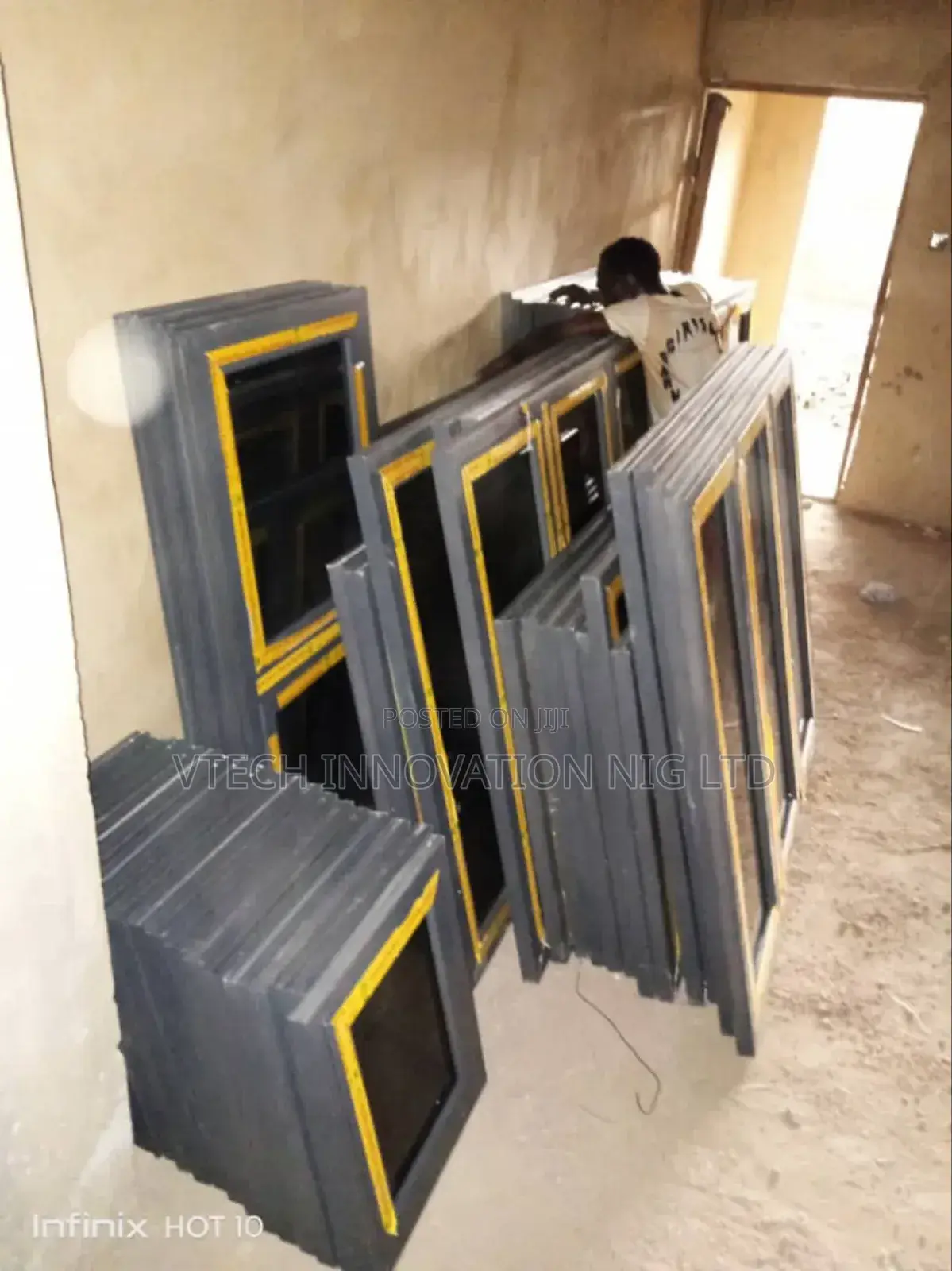 Aluminium Casement Windows