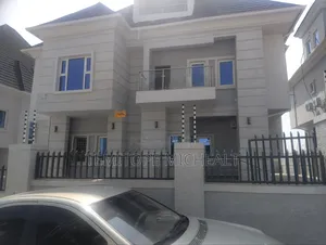 5bdrm Duplex in Gusape Close To Nnpc, Guzape District for sale