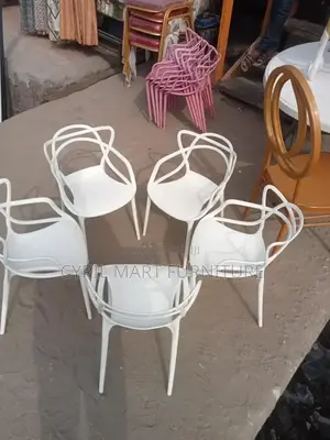 Paris Chair Event Children
