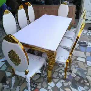 Set of VIP Events Table and Chairs Gold Wooden Top