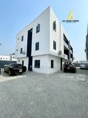 Value Centric 3 Bed Apartment