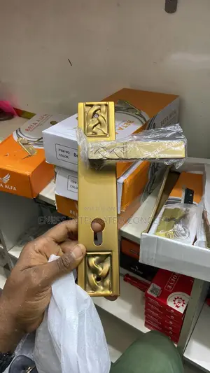 Wooden / Iron Door Lock Design