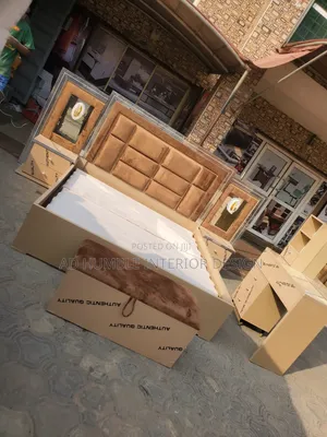 6/6 Brown Padded Bedframe.