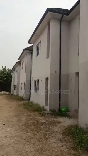 15bdrm Duplex in D Line , Port for sale