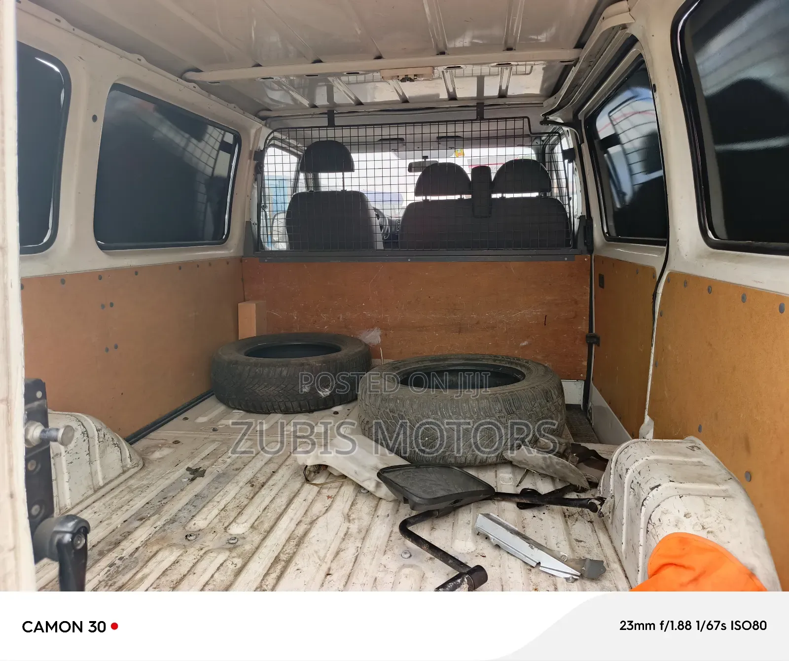 Ford Transit 2000 White