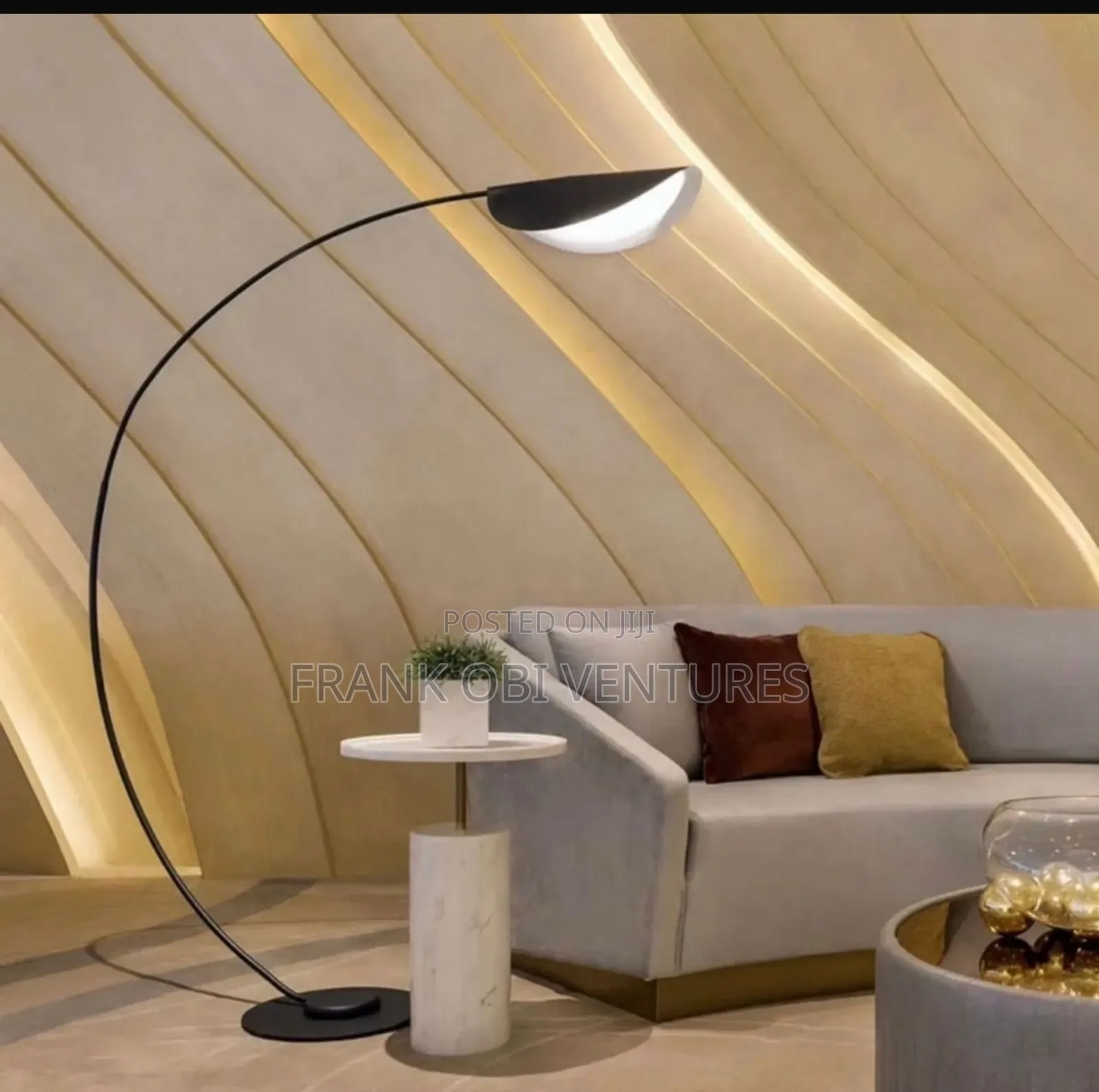 Foor/Standing Lamps.