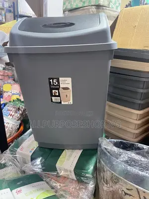 Plastic Dusbin