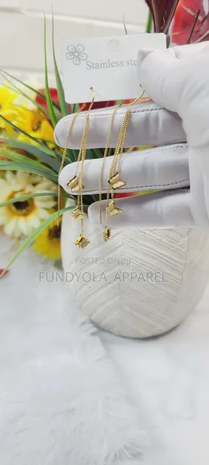 Gold Buttetfly Earrings