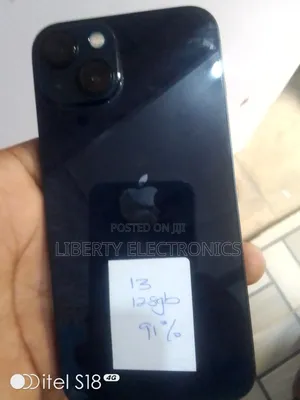 Apple iPhone 13 128 GB Black