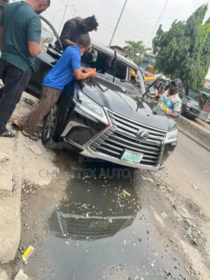 Lx570 2018 Windscreen Installation We Deliver Install
