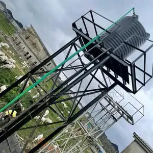 Overhead Stand at Guzapa