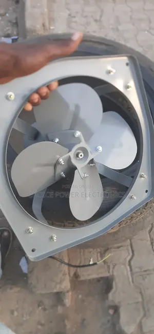 Brand New Industrial Extractor 12inches