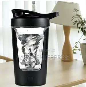 Self Steering Shaker Bottle