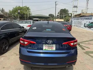 Hyundai Sonata 2016 Blue