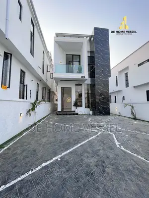 4bdrm Duplex in Ikota for sale