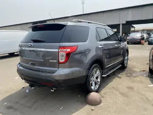 Ford Explorer 2013 Gray