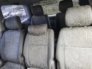 Toyota Previa 2003 Red