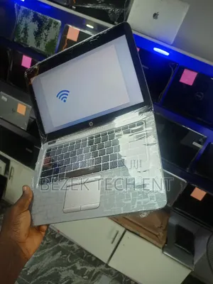 New Laptop HP EliteBook 820 G3 8GB Intel Core I5 HDD+SSD 500GB