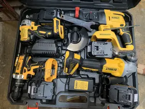 Dewalt 4in1 Tools Set