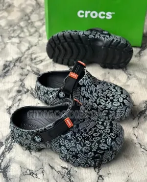 Iconic Comfort Crocs 40-45