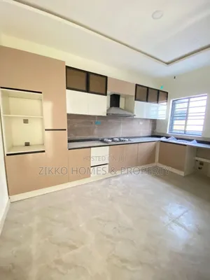 4bdrm Townhouse/Terrace in Citadel, Ado / Ajah for sale