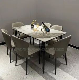 Exclusive Dining Set for Homes and Hotels.