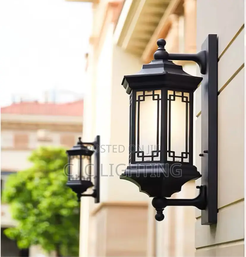 Pilar Gate Security Lights