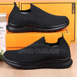 Fashion Black Shoes