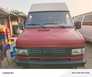 Peugeot Boxer 1995 Red