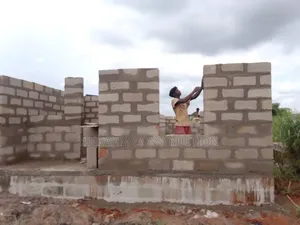 Building Contractor