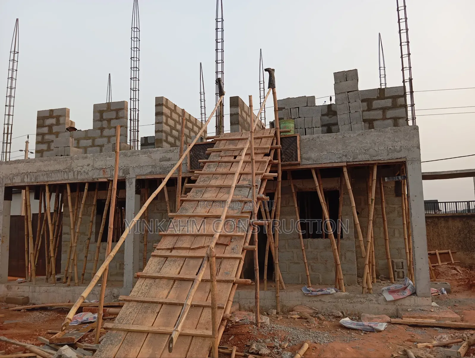 Building Contractor