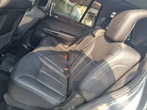 Mercedes-Benz GL-Class GL 450 2011 Gray