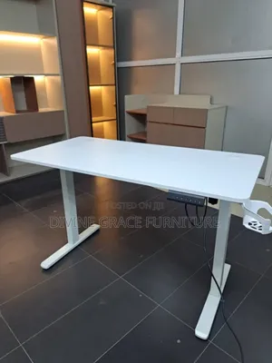 Electric Adjustable Game Table