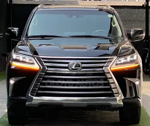 Lexus LX 2018 Black