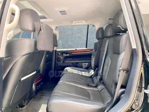 Lexus LX 2018 Black