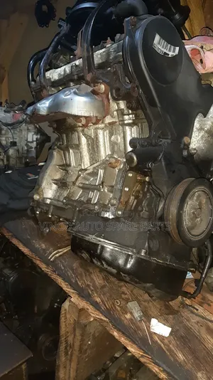 Toyota Highlander 205/206 Japan Engine and Gearbox 13pin