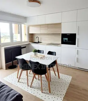 Classic Dining Table
